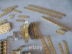 Gros lot de piéces de Mecano jeu ancien