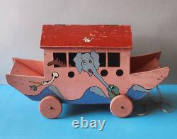 JOUET ANCIEN DE PLANCHER EN BOIS DECORE ARCHE DE NOE AVEC 11 ANIMAUX 1937's