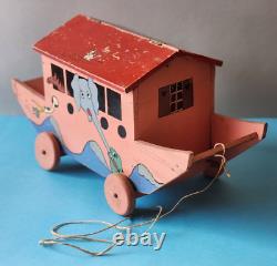 JOUET ANCIEN DE PLANCHER EN BOIS DECORE ARCHE DE NOE AVEC 11 ANIMAUX 1937's