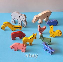 JOUET ANCIEN DE PLANCHER EN BOIS DECORE ARCHE DE NOE AVEC 11 ANIMAUX 1937's