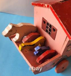 JOUET ANCIEN DE PLANCHER EN BOIS DECORE ARCHE DE NOE AVEC 11 ANIMAUX 1937's