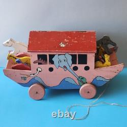 JOUET ANCIEN DE PLANCHER EN BOIS DECORE ARCHE DE NOE AVEC 11 ANIMAUX 1937's