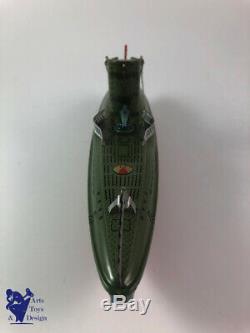 JOUET ANCIEN TOLE ARNOLD 2005 U BOAT SUBMARINE With EAGLE CROSS AND FLAG VERS 1937