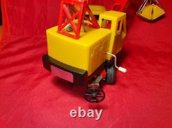 JOUSTRA Grand Camion Grue Réf. 653 Ancien Jouet Mécanique Tole Camion Bernard