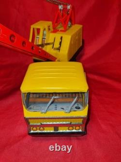 JOUSTRA Grand Camion Grue Réf. 653 Ancien Jouet Mécanique Tole Camion Bernard