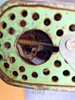 J & E Stevens Ancien Jouet Grenouilles Tirelire Fonte USA Two Frogs Bank 1880