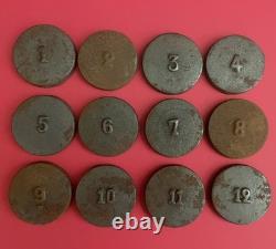 Jeu Ancien De Bistrot D'estaminet 12 Palets En Fonte Numerotes De 1 A 12