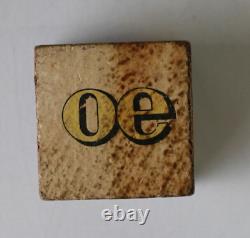 Jeu de cubes en bois alphabétiques H Roy 1898