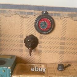 Jouet Ancien Charmante Petite Cuisine Maison De Poupee 25cm