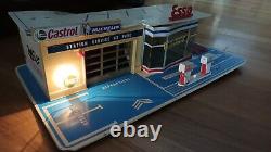 Jouet Ancien Depreux Garage Station Service Esso 52x30cm