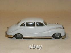 Jouet Ancien En Tole Et Bakelite Voiture Auto Dux Mecanique Bmw 501 Rare Couleur
