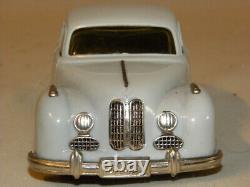 Jouet Ancien En Tole Et Bakelite Voiture Auto Dux Mecanique Bmw 501 Rare Couleur