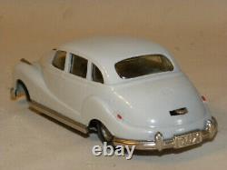 Jouet Ancien En Tole Et Bakelite Voiture Auto Dux Mecanique Bmw 501 Rare Couleur