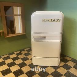 Jouet Ancien Frigo Vintage En Tole Laquee Super Lady Amb Bologne Italy
