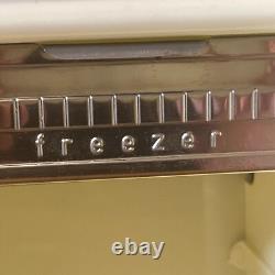 Jouet Ancien Frigo Vintage En Tole Laquee Super Lady Amb Bologne Italy