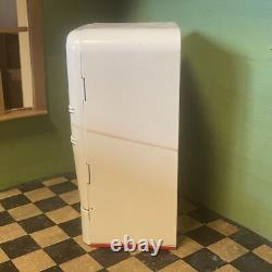 Jouet Ancien Frigo Vintage En Tole Laquee Super Lady Amb Bologne Italy