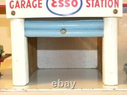 Jouet Ancien Garage Station Service Esso Pour Voiture Miniature Norev Dinky Cij