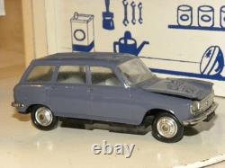Jouet Ancien Garage Station Service Esso Pour Voiture Miniature Norev Dinky Cij