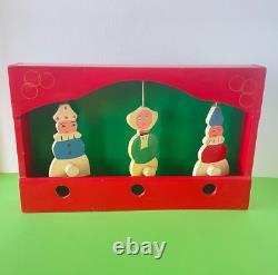 Jouet Ancien Tir Forain Becassine En Bois Peint 40x25 CM 3 Personnages