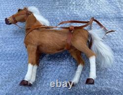 Jouet Cabriolet hippomobile cheval miniature déco poupée taille Parisienne XXème