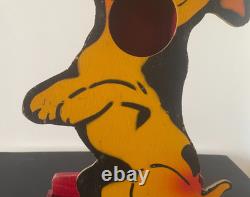 Jouet Jeu Ancien Art Forain Passe-boules Chien En Bois Peint Au Pochoir