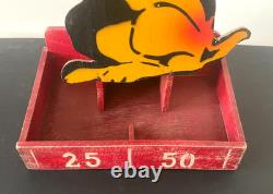 Jouet Jeu Ancien Art Forain Passe-boules Chien En Bois Peint Au Pochoir