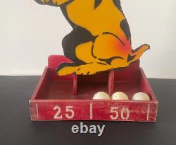 Jouet Jeu Ancien Art Forain Passe-boules Chien En Bois Peint Au Pochoir