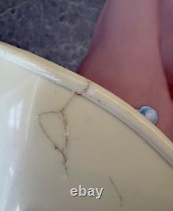 Jouet ancien en plastique drôle d'action vie sexuelle d'un vieux couple