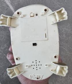 Jouet ancien en plastique drôle d'action vie sexuelle d'un vieux couple