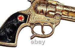 Jouet ancien / pistolet Hubley Texan Junior Cap Pistol Gold Plated en boîte