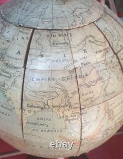 LA TERRE EN MORCEAUX NOUVEAU JEU DE CONSTRUCTION 1901 / jouet ancien