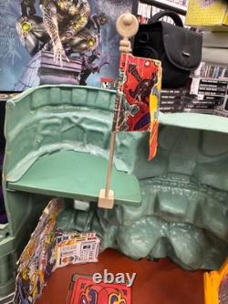 Le chateau Des Ombres Vintage Les Maitres De L Univers Musclor complet 1982