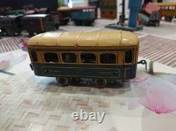 Lot de Locomotive et Wagon O Mécanique avec clés en tôle Port Gratuit