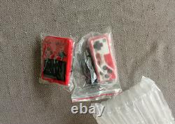 Lot jouets et jeux anciens/modernes console portable, pistolet, accessoires