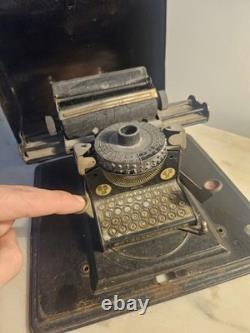 Machine à écrire ancienne enfant Günthermann Junior Modell 3 Germany USA vintage