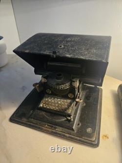 Machine à écrire ancienne enfant Günthermann Junior Modell 3 Germany USA vintage