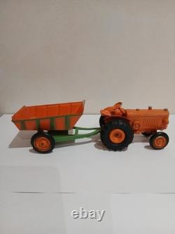 Modélisme C. I. J Tracteur Agricole et sa Remorque en tôle