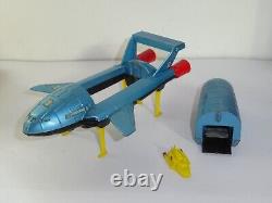 Navette Thunderbirds 2&4 Dinky Toys Meccano Ref 106 die cast Vintage (C619)