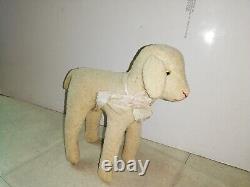PELUCHE ANCIENNE-JOUET-MOUTON AVEC RUBAN. ANNEE 30-STEIFF 30 cm DE HAUT. BEL ETAT