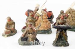 PLATRE 11 FIGURINES soldats / jouet ancien