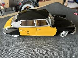 Paya Citroën DS Tiburon Taxi De Barcelone / Barcelona Environ 40 CM