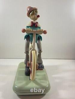 Peter Clown Mobile Horloge Réveil par Duck House Creepy Clown sur vélo