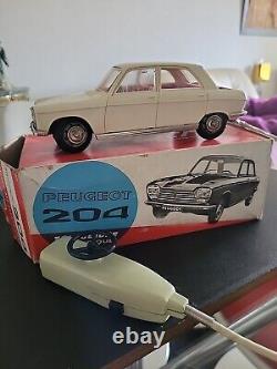 Peugeot 204, Joustra filoguidé en boite d'origine jouet ancien rare vintage