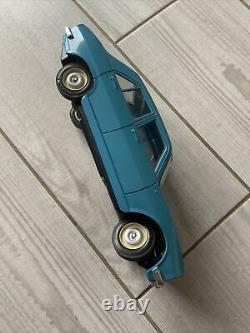 Peugeot 504 SLJ Joustra bleu 1/18 jouet vintage ancien