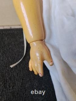 Poupée antique Heubach Koppelsdorf 250-4 tête en biscuit Allemagne 60 cm