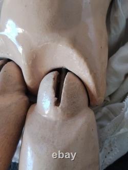 Poupée antique Heubach Koppelsdorf 250-4 tête en biscuit Allemagne 60 cm