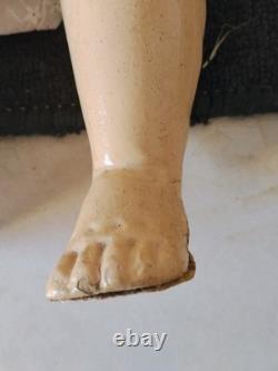 Poupée antique Heubach Koppelsdorf 250-4 tête en biscuit Allemagne 60 cm