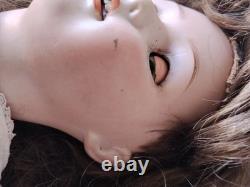 Poupée antique Heubach Koppelsdorf 250-4 tête en biscuit Allemagne 60 cm