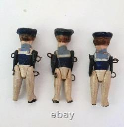 Radiguet 3 MARINS en bois articulés. Pour bateau jouet 4,5 cm Vers 1890