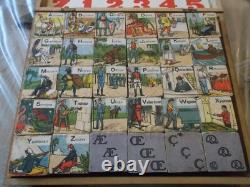 Rare Ancien Jeu De 30 Cubes Alphabetiques Illustres En Bois Annees 1900